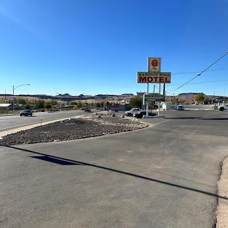 Ramblin Rose Motel-3
