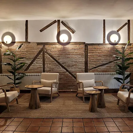 Hospedium Hotel La Fuente-2