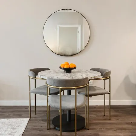 Luxury Furnished Apartments By Hyatus Downtown At Yale-3