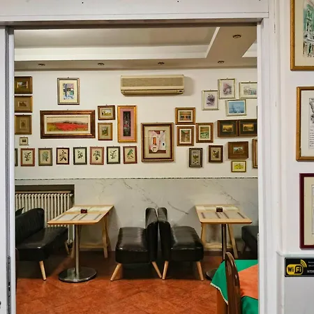 Hotel Zucconi-2