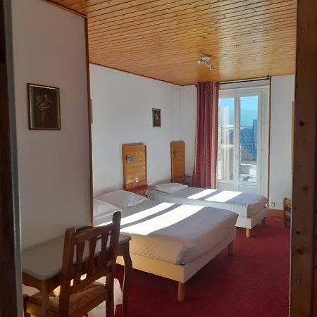 Hotel Du Centre-2