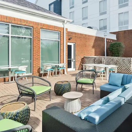 Hilton Garden Inn Lexington Georgetown-2