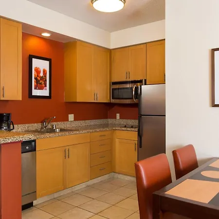 Residence Inn Kansas City Airport-3