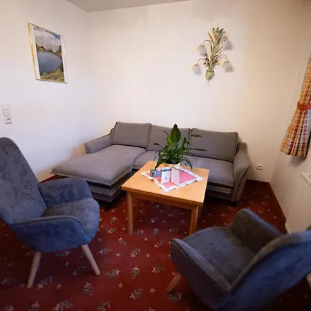 Zimmer & Ferienwohnungen Dandler-3