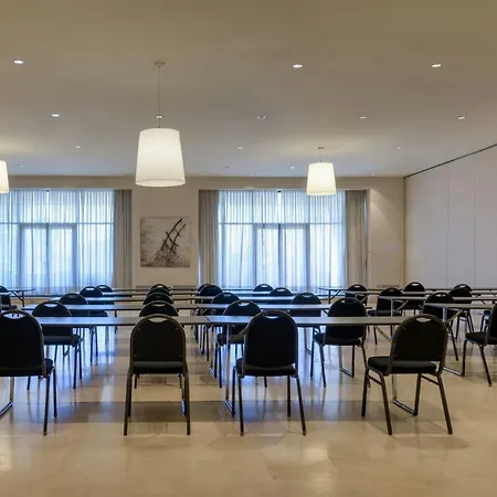 AC Hotel Alcalá de Henares by Marriott-3
