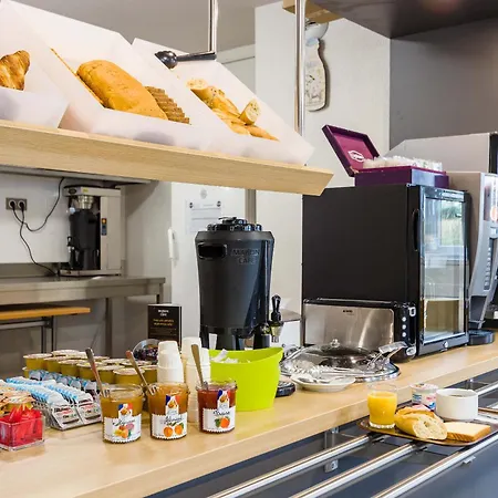 B&B HOTEL Tours Nord 2 La petite Arche-2