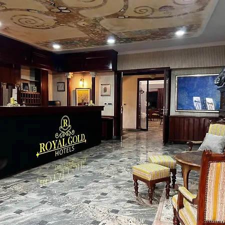 Royal Gold-2