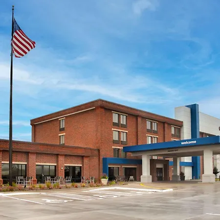 Hampton Inn West Des Moines Lake Drive-3
