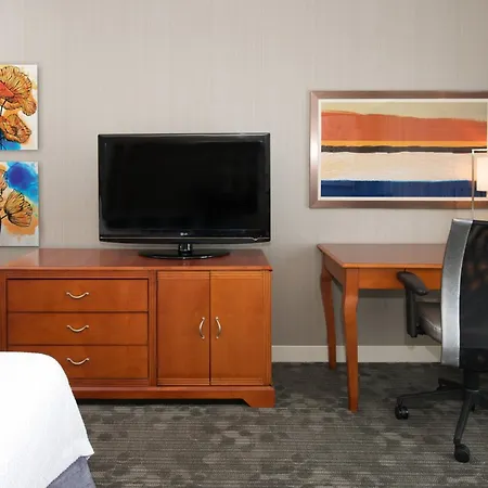 Courtyard By Marriott Newark Silicon Valley-3