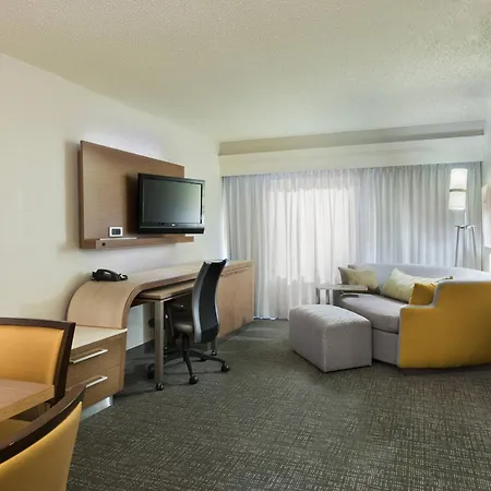 Courtyard By Marriott Wilmington/Wrightsville Beach-2