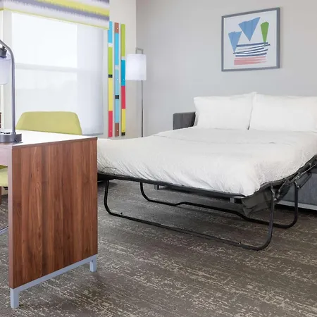 Hampton Inn & Suites Brookings-3