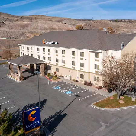 Comfort Inn Richfield I-70-3