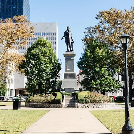 The Lafayette New Orleans By Kasa Living-2
