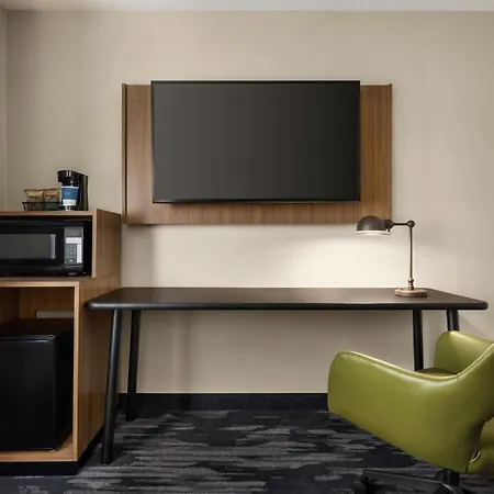 Fairfield Inn & Suites Findlay-2