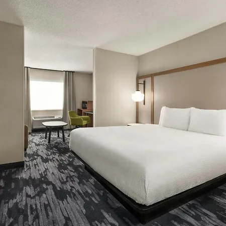 Fairfield Inn & Suites Findlay-3