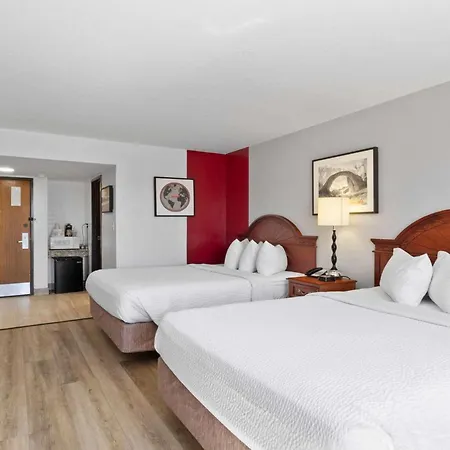 Ramada By Wyndham Richfield Ut I-70-3