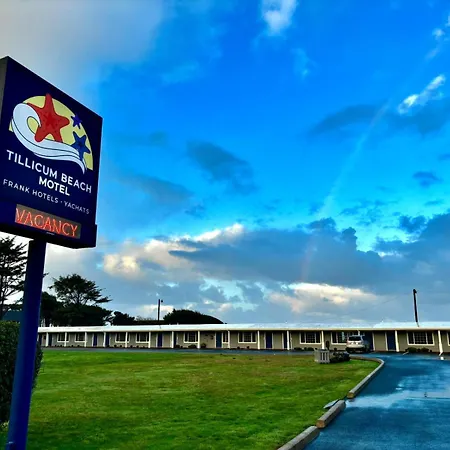 Tillicum Beach Motel - Formerly Deane'S Oceanfront Lodge-2
