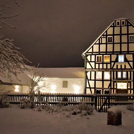 Hof Hallenberg-3
