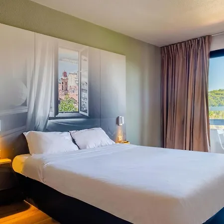 B&B HOTEL Villeneuve Loubet Village-2