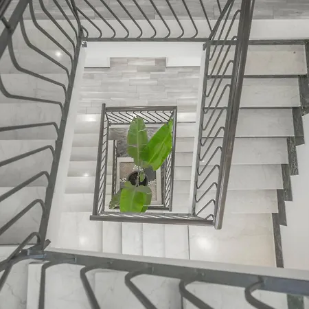 Villa Paradiso Suite-2