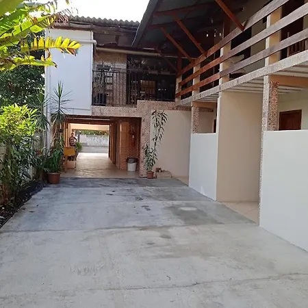 Hospedaria Recanto dos Pássaros-2