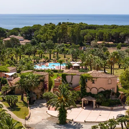 Residence Baia Delle Palme-3