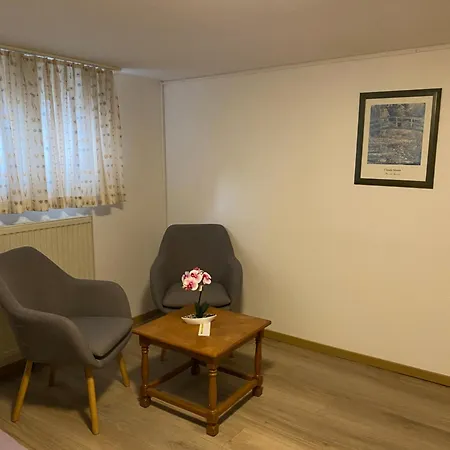 Van Kim 2 - Souterrain Monteurwohnung-3