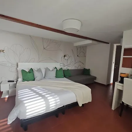 Villa Greta Hotel Rooms&Suites-3