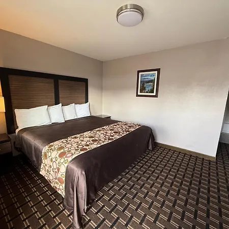 Beverly Lodge-3