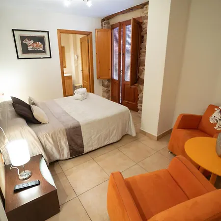 Hotel Rural L'Antic Portal-3