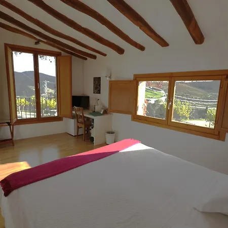 Clos Figueras-3