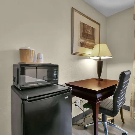 Baymont By Wyndham Zanesville-3