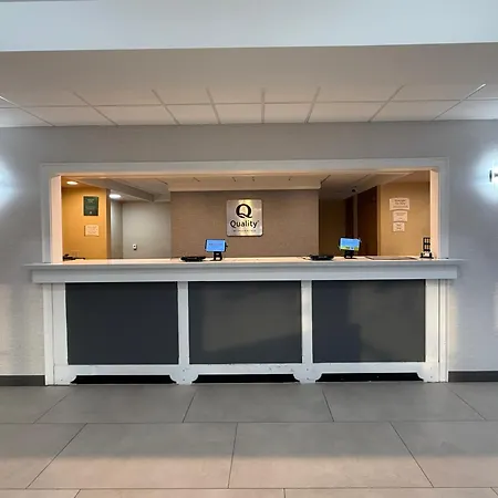 Quality Inn & Suites Baton Rouge West - Port Allen-3