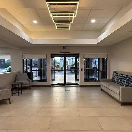 Quality Inn & Suites Baton Rouge West - Port Allen-2