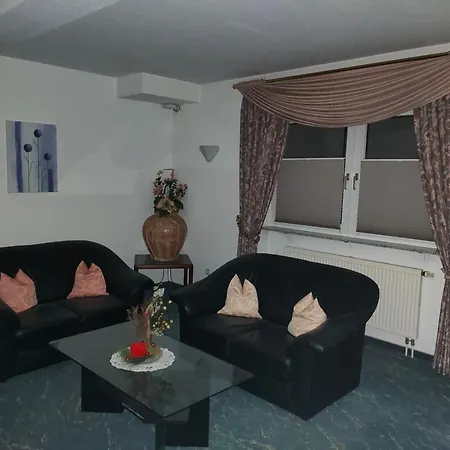Hotel zur Eisenbahn-2