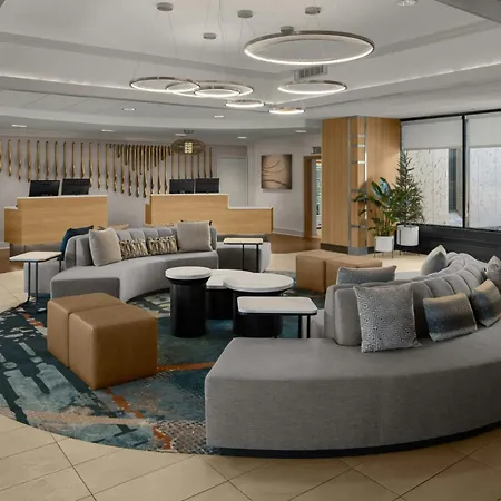 Sheraton Milwaukee Brookfield-2