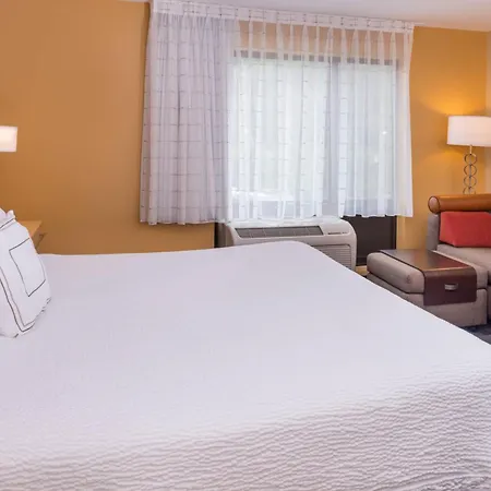 Towneplace Suites Huntington-3