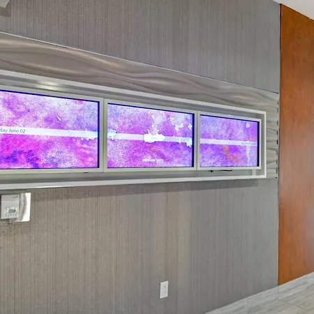 Springhill Suites By Marriott Cincinnati Midtown-2