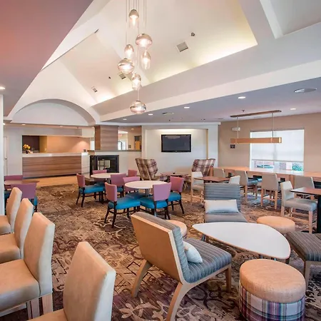 Residence Inn By Marriott Pensacola Downtown-3