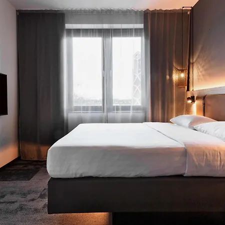 Moxy Duesseldorf South-2
