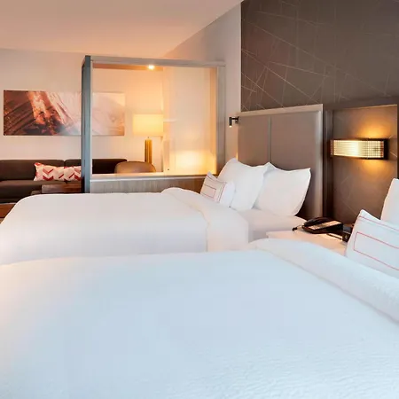 Springhill Suites By Marriott Hampton Portsmouth-3