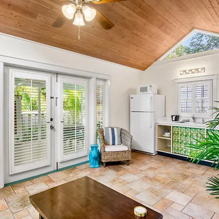 Eden House-2
