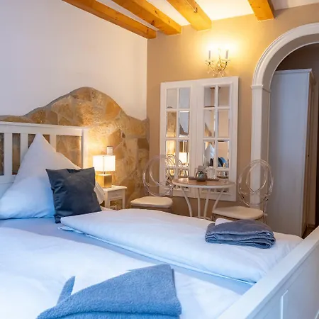 Kleine Villa Rose-3