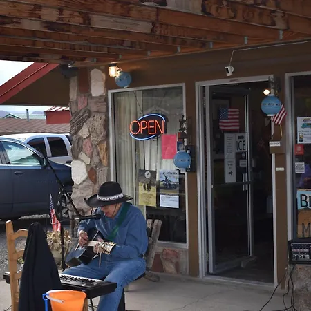 Big Bear Motel-2
