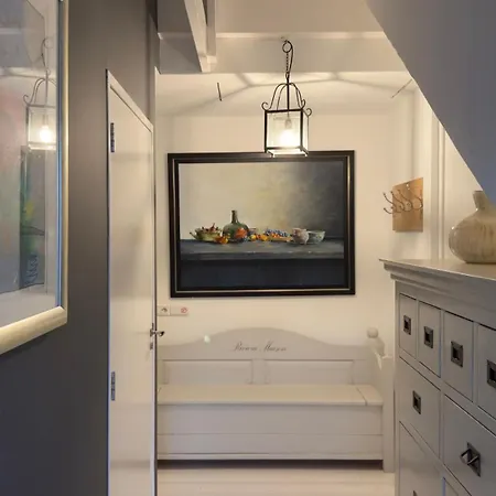 Loft aan Zee Bergen-Schoorl Luxury Appartement-3