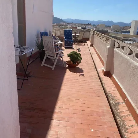 Double Room In Shared Apartment - Private Space In Denia Centre-2