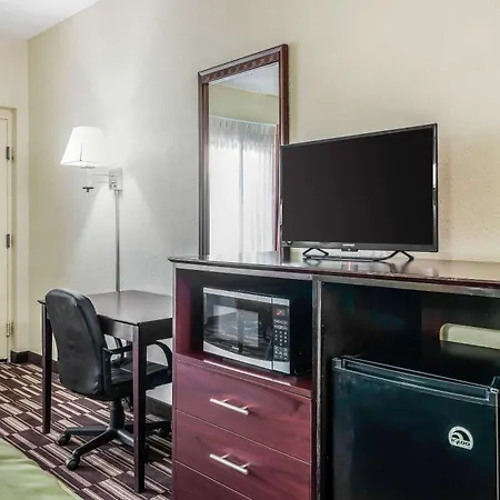 Quality Inn Fort Pierce I-95-3