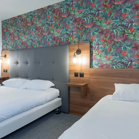 The Originals Boutique, Hotel Beauséjour - Poitiers Nord Futuroscope-2