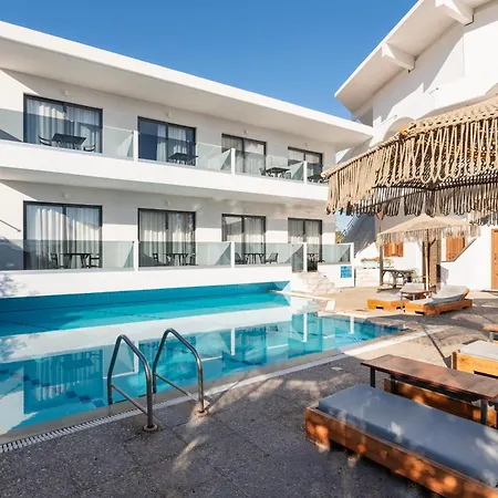 Aquarius Beach Hotel-3
