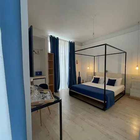 Casa Manfredi D'Angiò-3